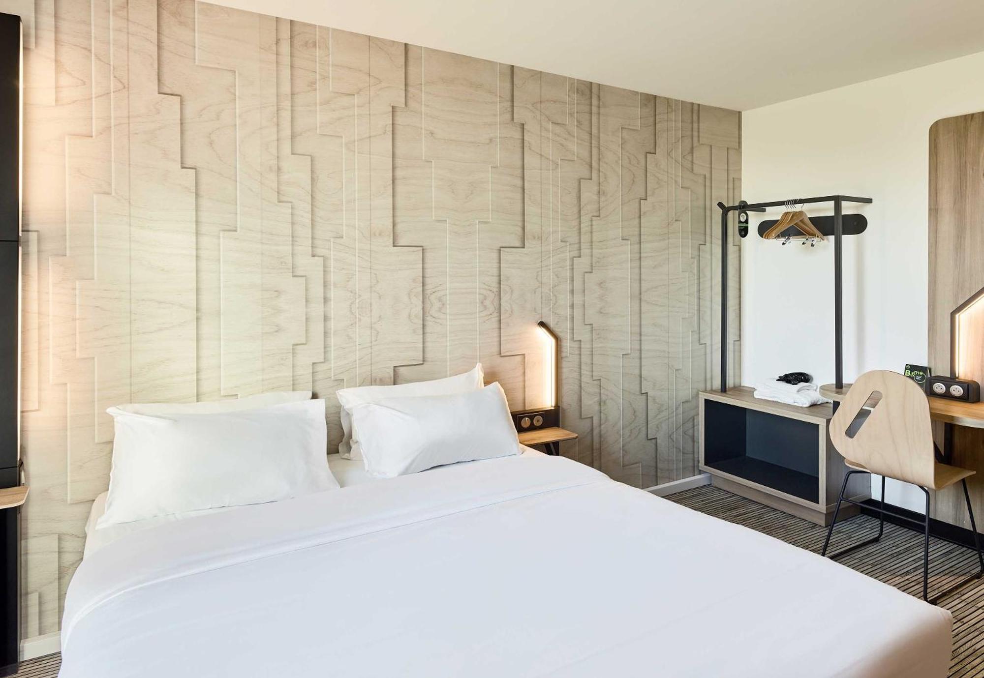 B&B Hotel Marne-La-Vallee Val D'Europe Серрі Екстер'єр фото